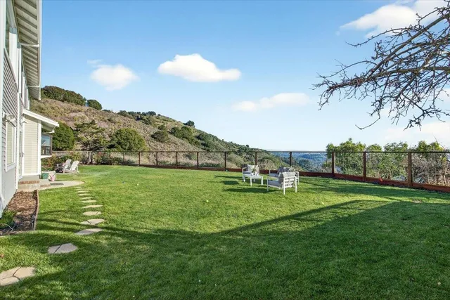 $1,975,000 | 4308 Viewcrest Court, Oakland, CA 94619