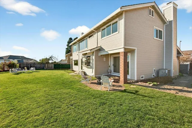 $1,975,000 | 4308 Viewcrest Court, Oakland, CA 94619
