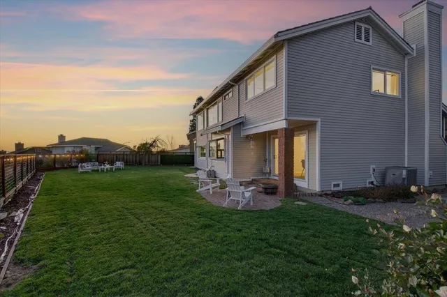 $1,975,000 | 4308 Viewcrest Court, Oakland, CA 94619