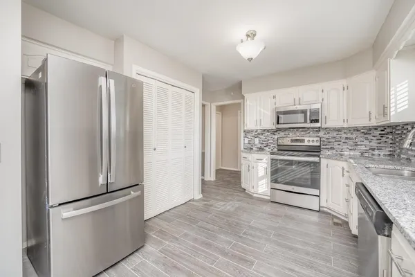 $349,999 | 2420 North Winstead Circle, Wichita, KS 67226