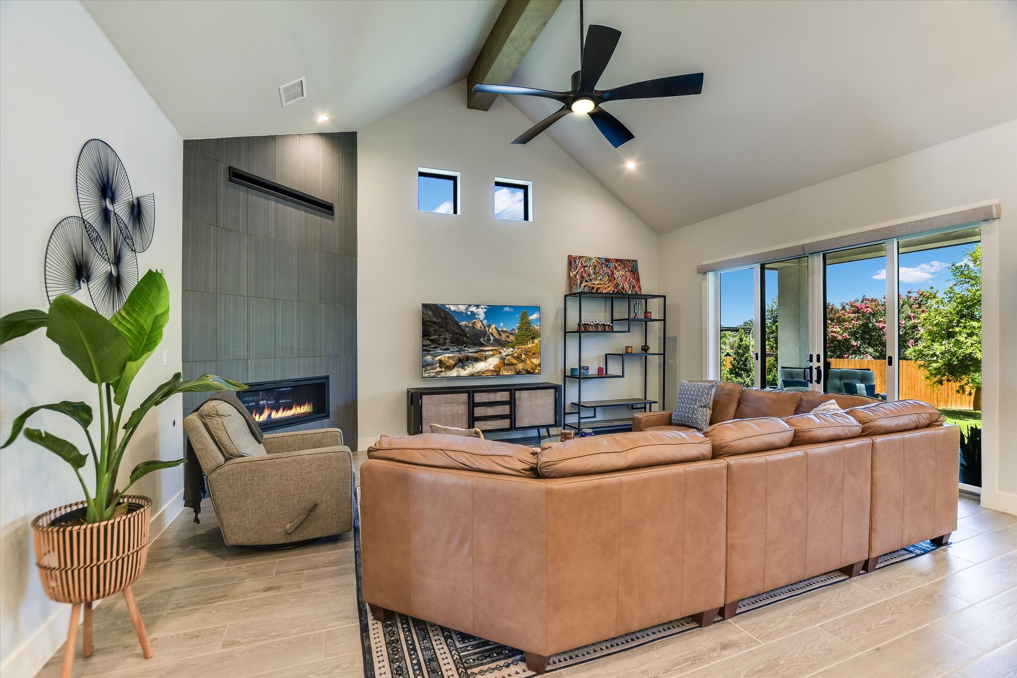 205 Axis Loop Georgetown, TX 78628 - Photo 15 of 30