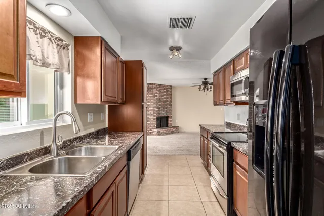 $440,400 | 4444 West Evans Drive, Glendale, AZ 85306