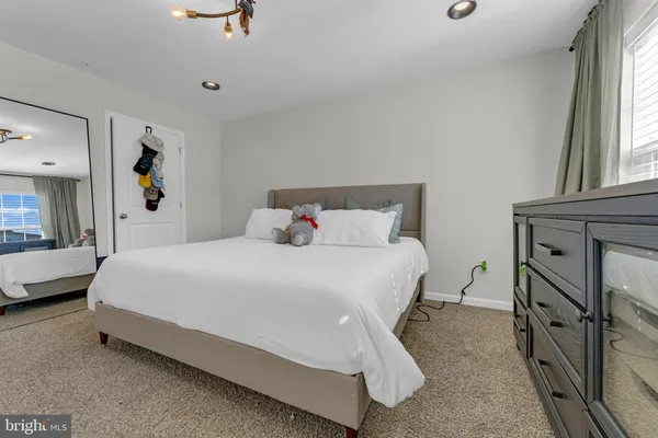 $3,900 | 8805 Mimosa Avenue, Clinton, MD 20735