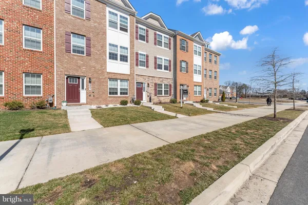 $3,900 | 8805 Mimosa Avenue, Clinton, MD 20735