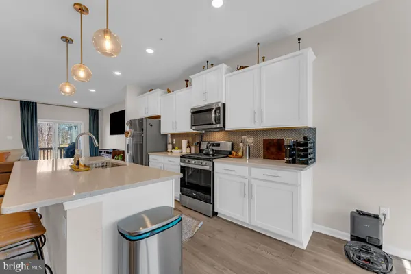 $3,900 | 8805 Mimosa Avenue, Clinton, MD 20735