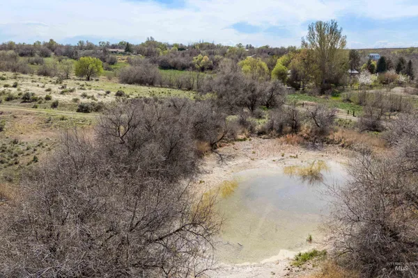 $425,000 | 4371 North 1200 East, Buhl, ID 83316