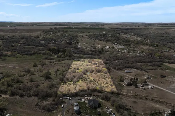 $425,000 | 4371 North 1200 East, Buhl, ID 83316