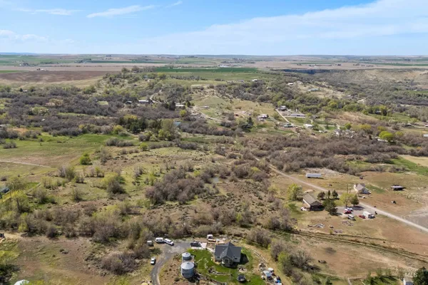 $425,000 | 4371 North 1200 East, Buhl, ID 83316