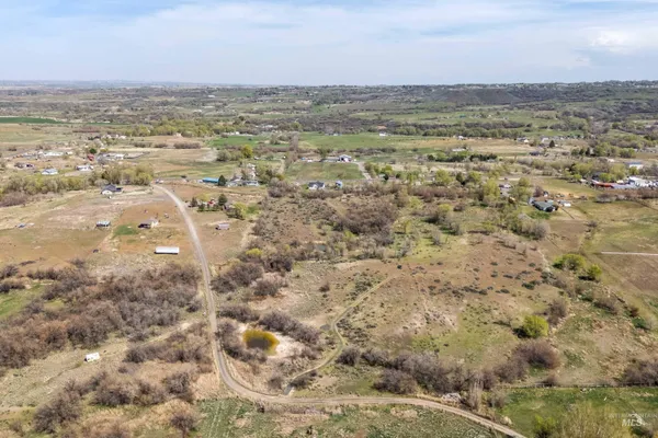 $425,000 | 4371 North 1200 East, Buhl, ID 83316