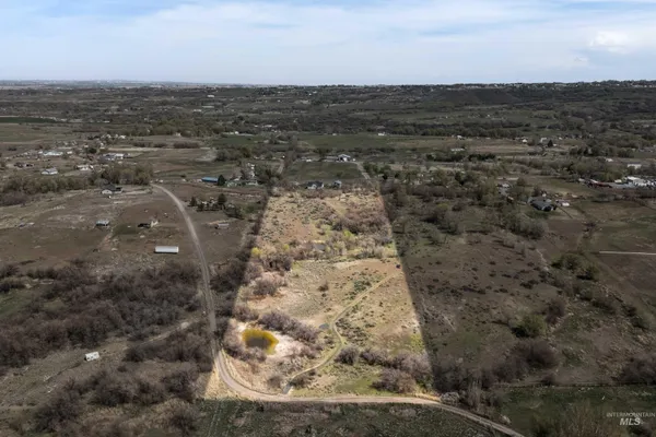 $425,000 | 4371 North 1200 East, Buhl, ID 83316