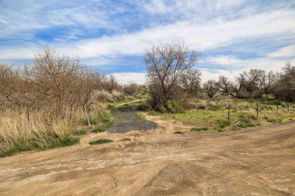 $425,000 | 4371 North 1200 East, Buhl, ID 83316