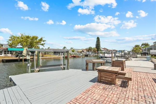 $634,900 | 7239 Southwind Drive, Hudson, FL 34667