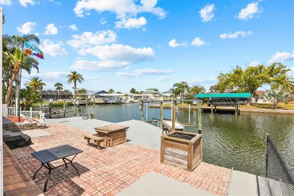 $634,900 | 7239 Southwind Drive, Hudson, FL 34667