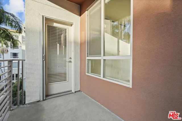$2,500 | 100 South Alameda Street, Unit 339, Los Angeles, CA 90012