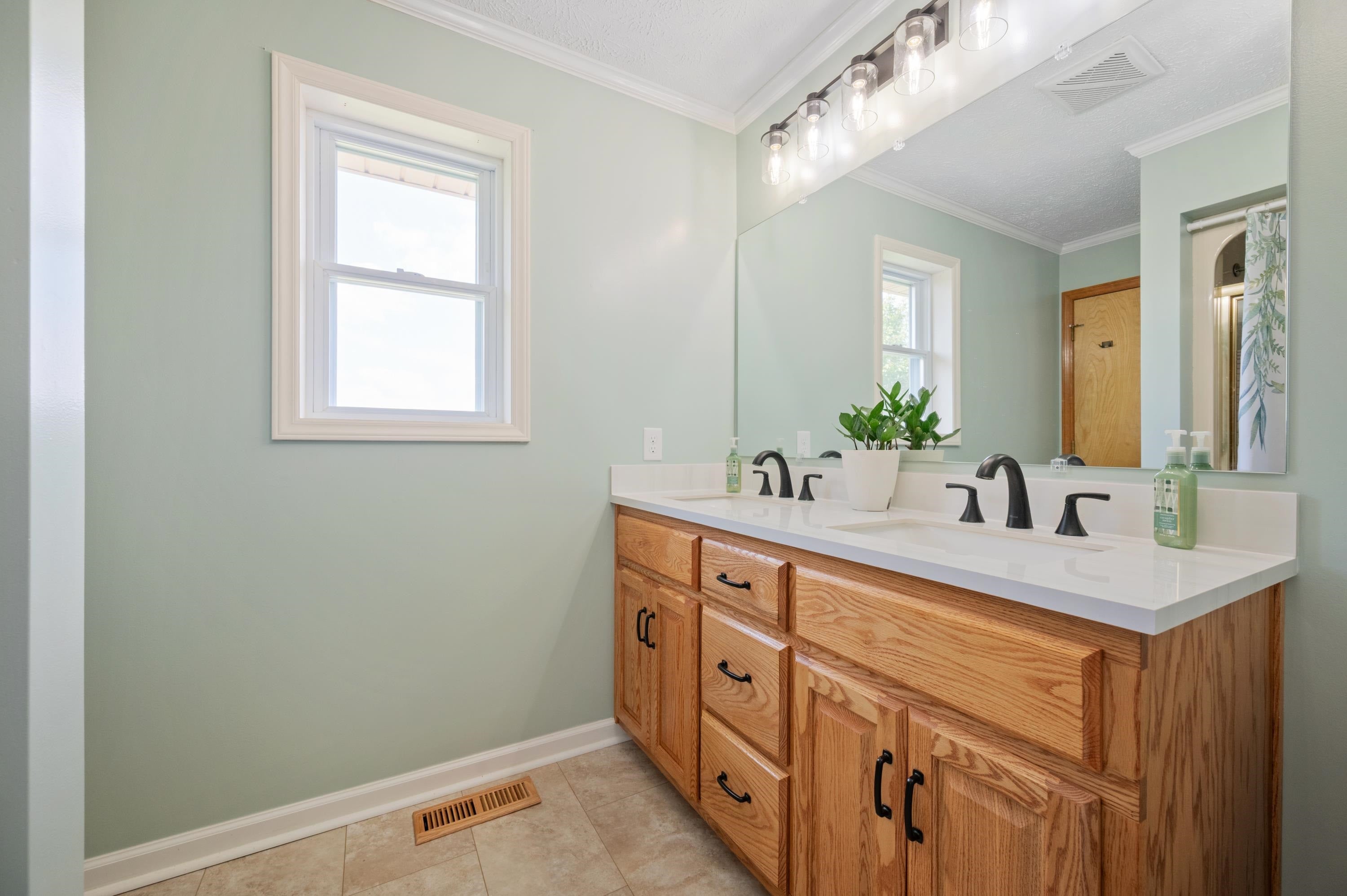446 Wolfpen Ridge Road Galax, VA 24333 - Photo 33 of 122 Gallery Image 33