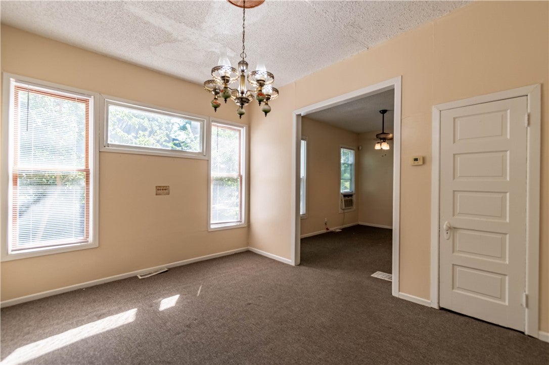 454 Powers Lane Decatur, IL 62522 - Photo 13 of 19 Gallery Image 13