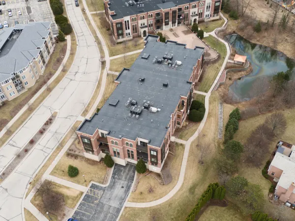 $448,000 | 19185 Thomson Drive, Unit 204, Brookfield, WI 53045