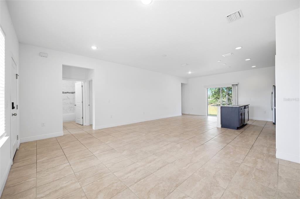 14228 Southwest 48th Court Road Ocala, FL 34473 - Photo 7 of 31 Gallery Image 7