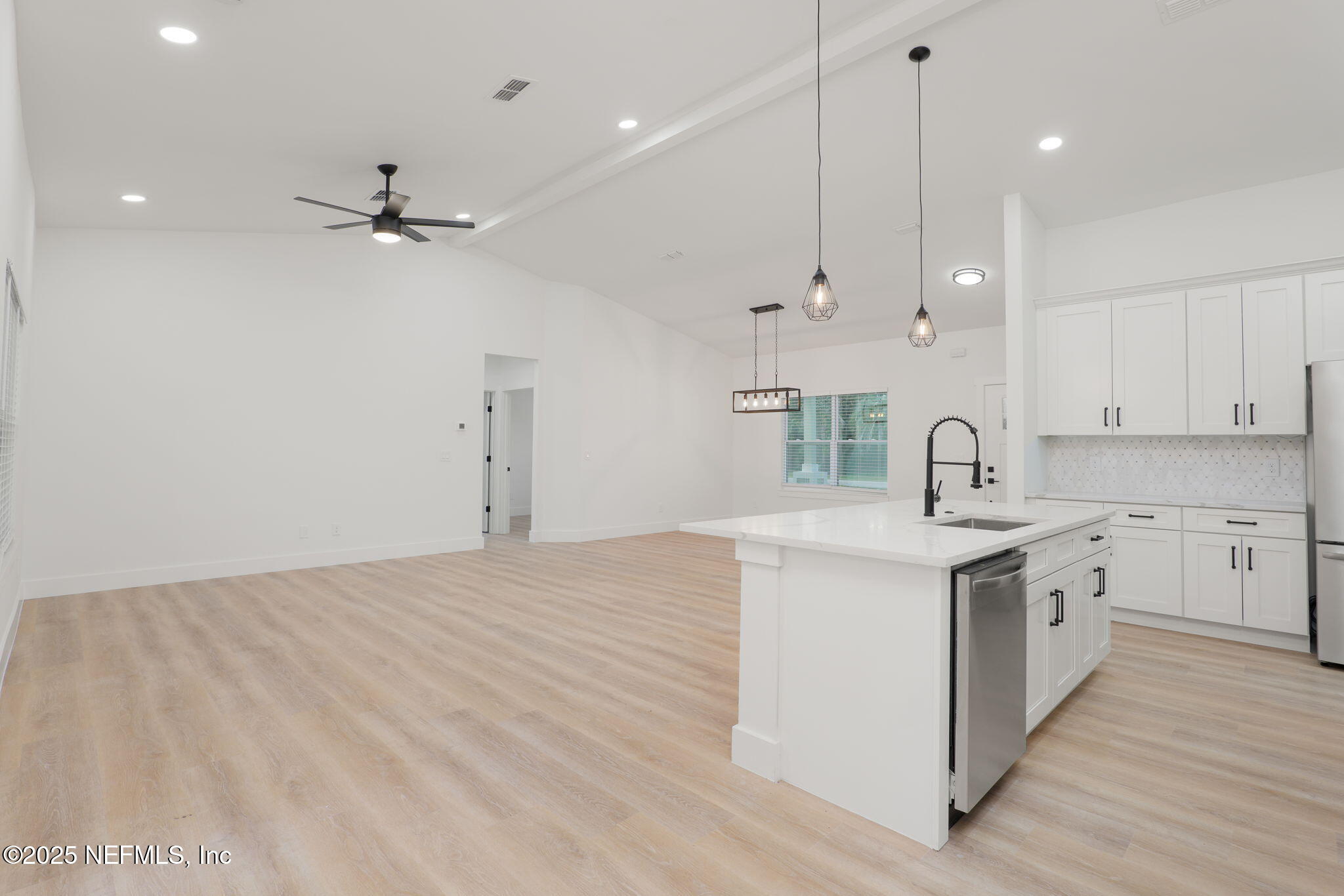 1115 Fruit Cove Road St. Johns, FL 32259 - Photo 13 of 43 Kitchen/Living