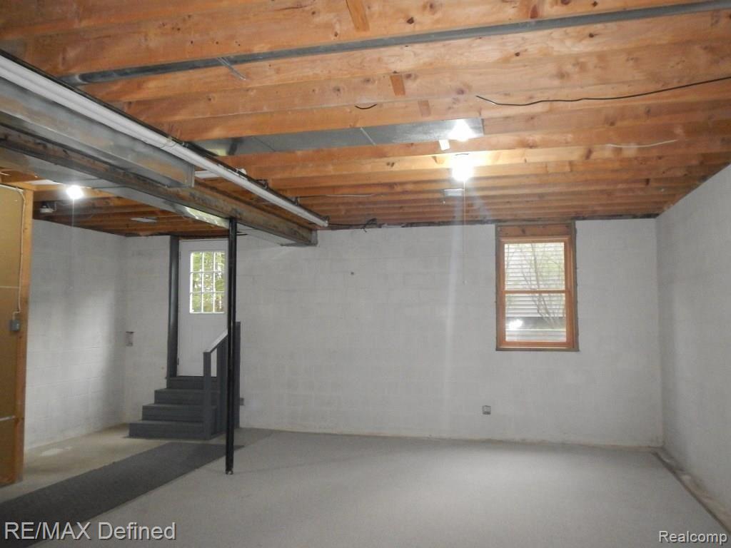 750 Heights Road Lake Orion, MI 48362 - Photo 21 of 27 Basement