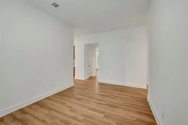 $343,990 | 14010 Baikal Mnr Drive, Santa Fe, TX 77510