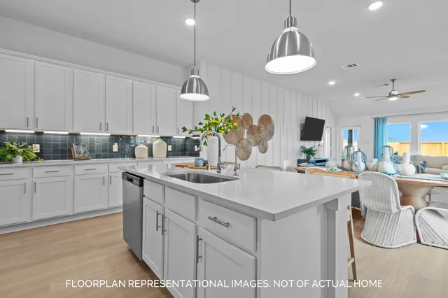 $372,990 | 14010 Baikal Mnr Drive, Santa Fe, TX 77510