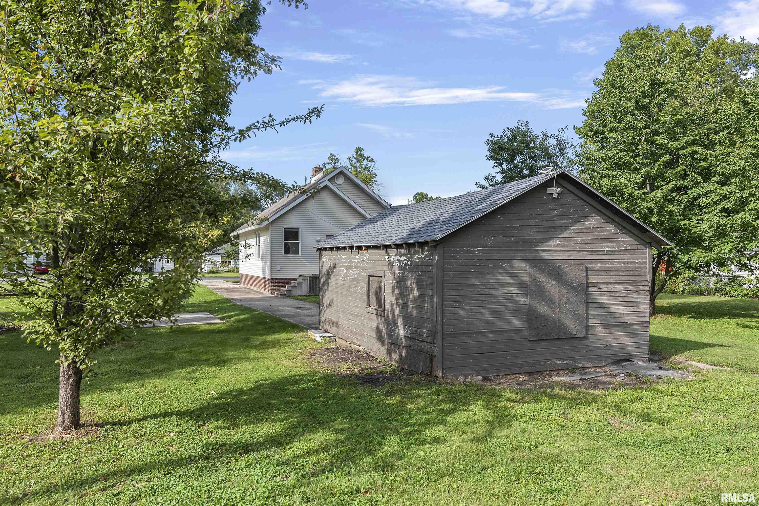 1900 East Watch Avenue Springfield, IL 62702 - Photo 26 of 28