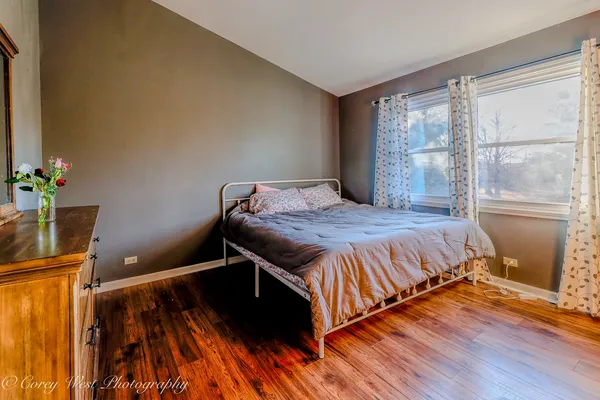 $565,000 | 10215 Ridge Lane, Huntley, IL 60142