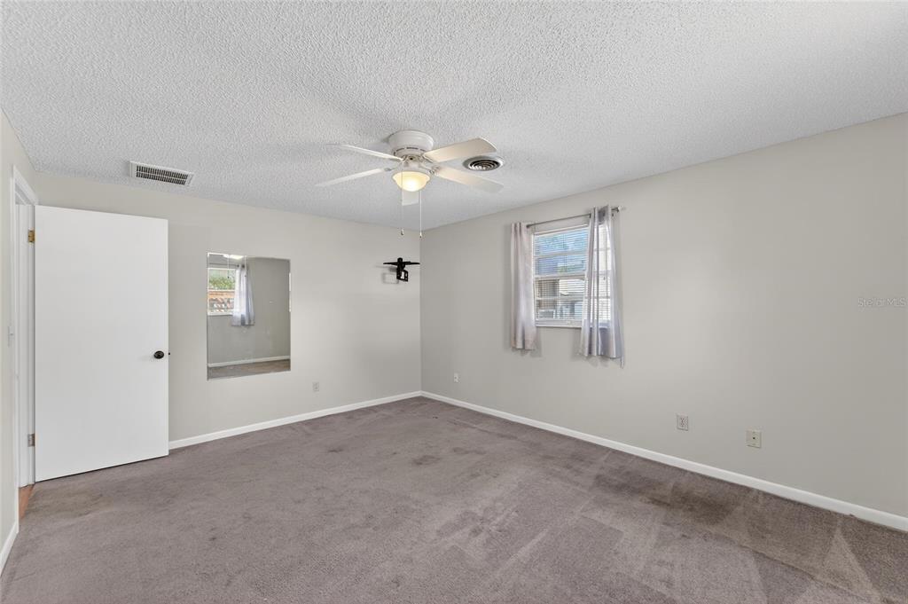 7333 Andre Drive Zephyrhills, FL 33541 - Photo 22 of 49