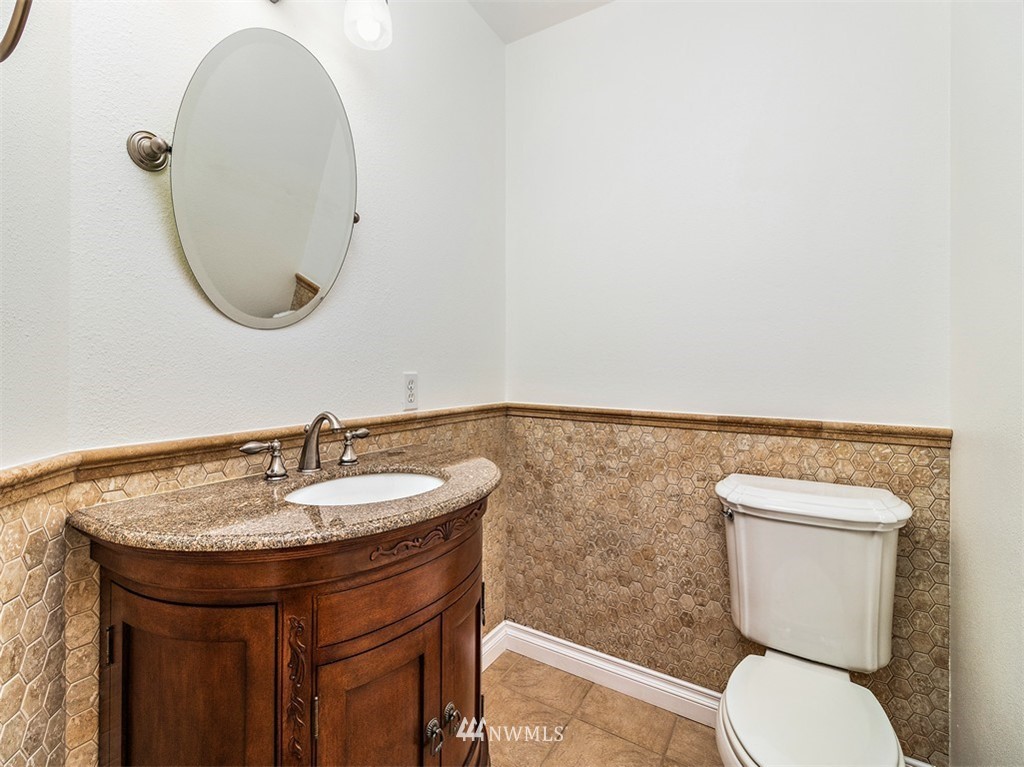 14031 Southeast 158th Street Renton, WA 98058 - Photo 12 of 25 Gallery Image 12
