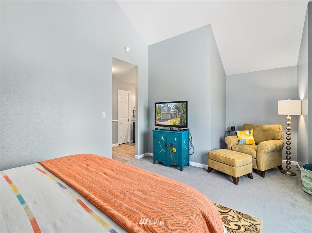 14031 Southeast 158th Street Renton, WA 98058 - Photo 15 of 25 Gallery Image 15