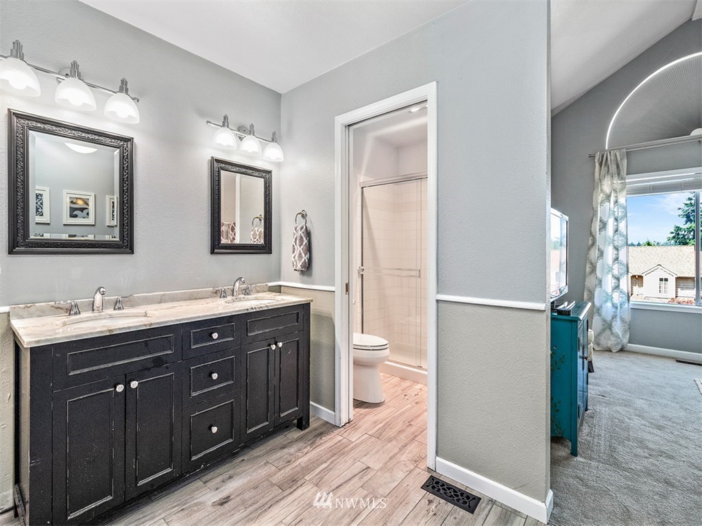 14031 Southeast 158th Street Renton, WA 98058 - Photo 17 of 25 Gallery Image 17