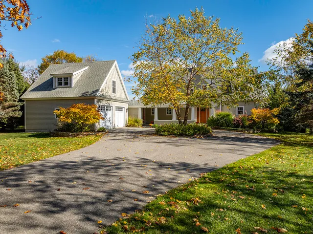 $1,595,000 | 82 Eastward, Rockport, ME 04856