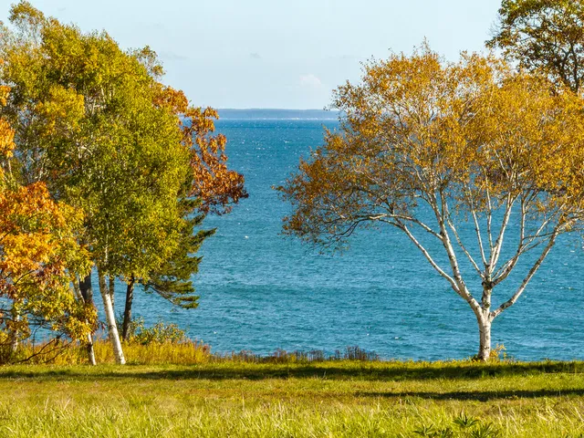 $1,595,000 | 82 Eastward, Rockport, ME 04856