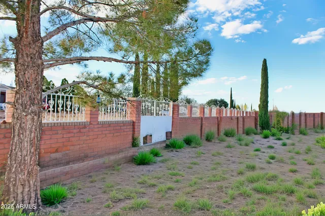 $379,900 | 4839 South Santa Aurelia Avenue, Sierra Vista, AZ 85650