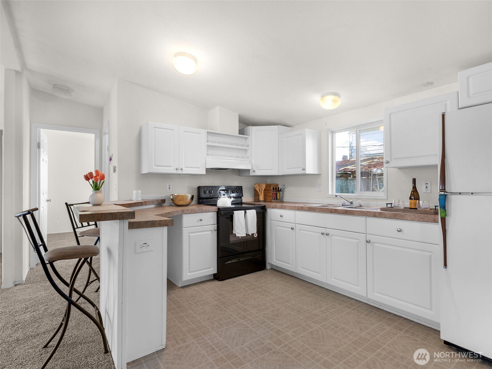 208 2nd Street South Long Beach, WA 98631 - Photo 12 of 36