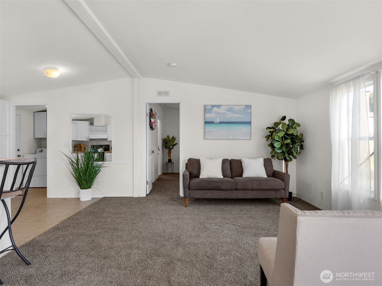 208 2nd Street South Long Beach, WA 98631 - Photo 5 of 36