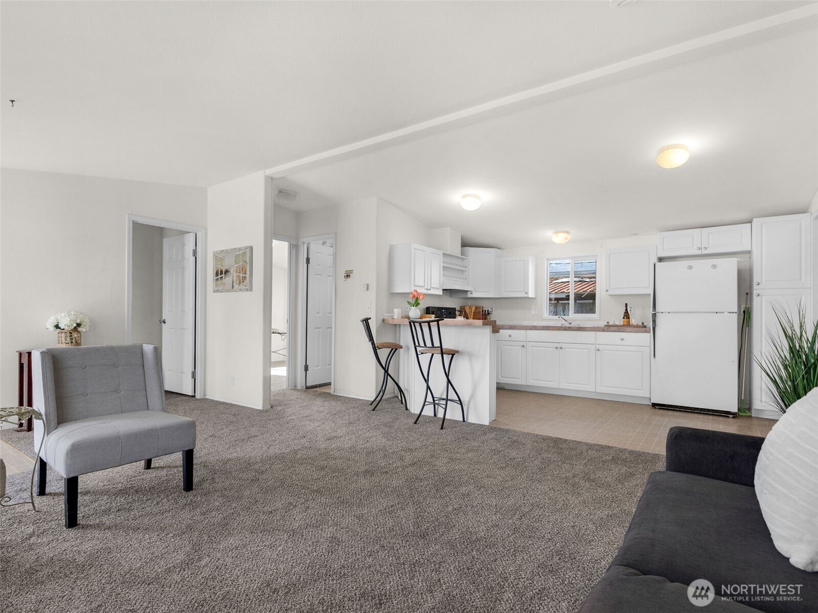 208 2nd Street South Long Beach, WA 98631 - Photo 6 of 36