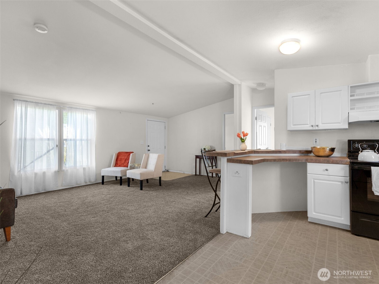 208 2nd Street South Long Beach, WA 98631 - Photo 9 of 36