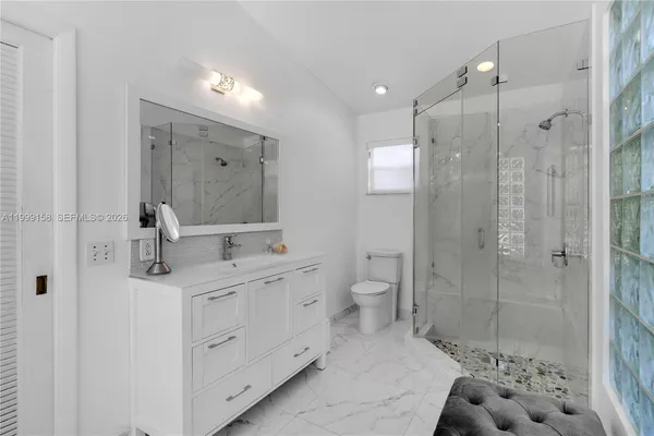 $8,500 | 4072 Park Avenue, Miami, FL 33133