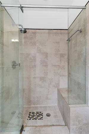 $8,500 | 4072 Park Avenue, Miami, FL 33133