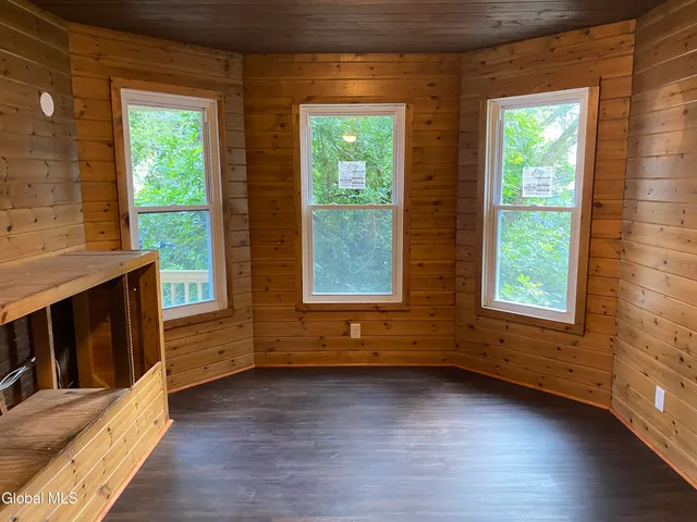 $209,900 | 629 Lang Street, Schenectady, NY 12308