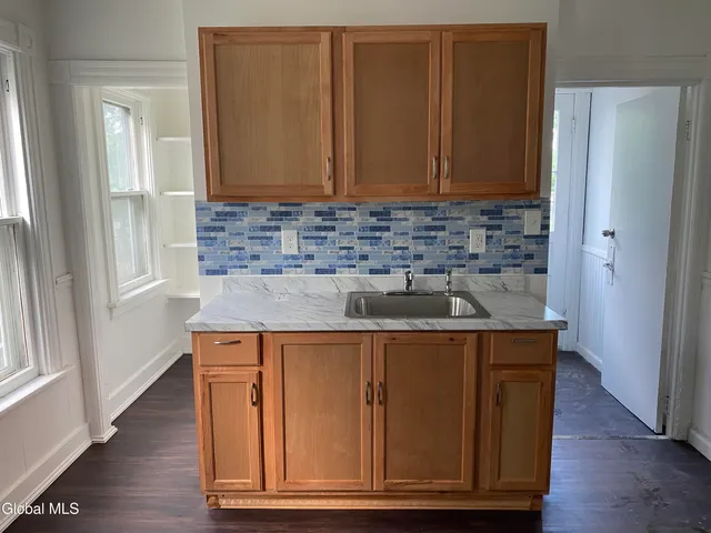 $209,900 | 629 Lang Street, Schenectady, NY 12308