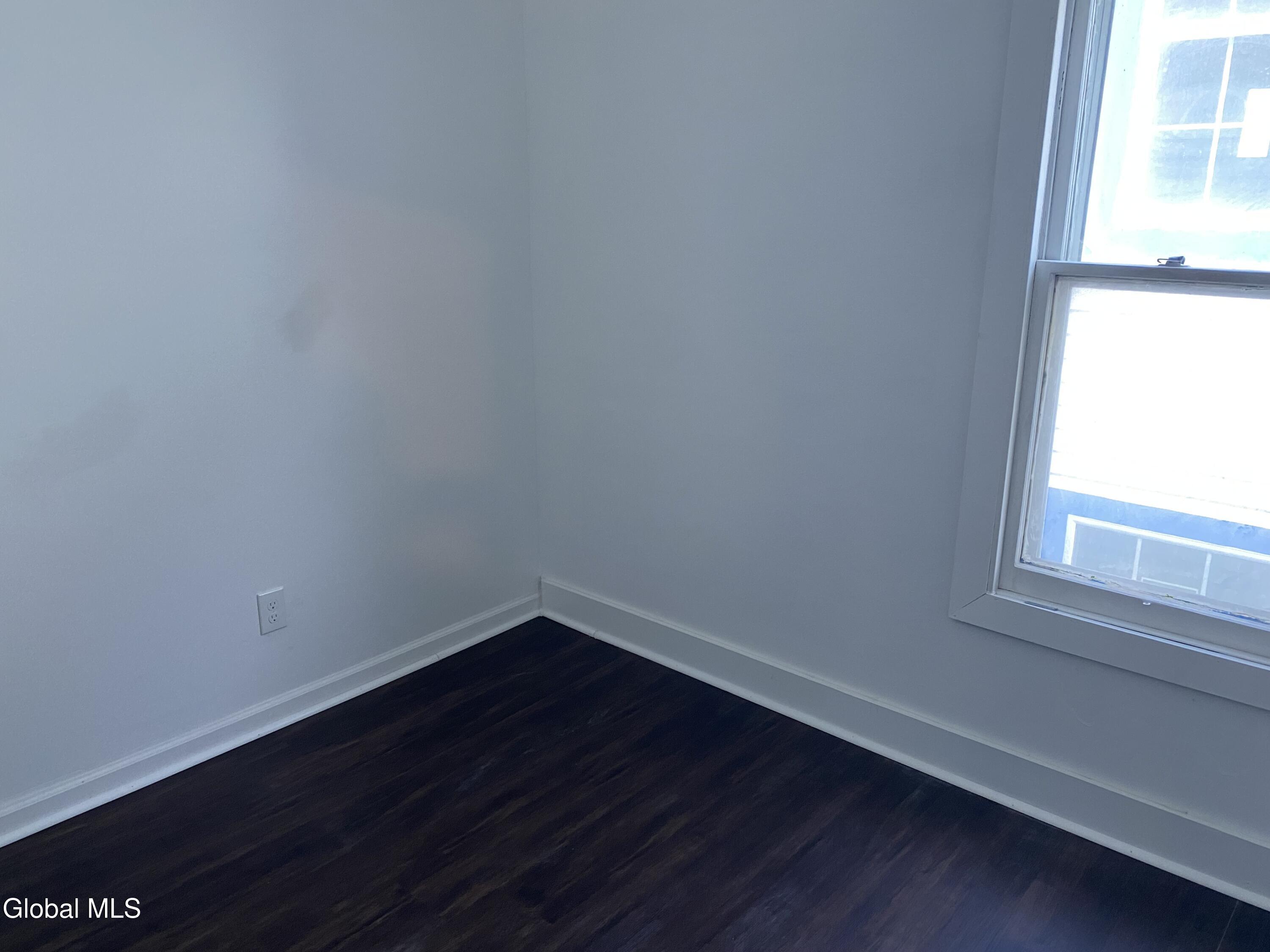 629 Lang Street Schenectady, NY 12308 - Photo 22 of 25 IMG_4283 (2)