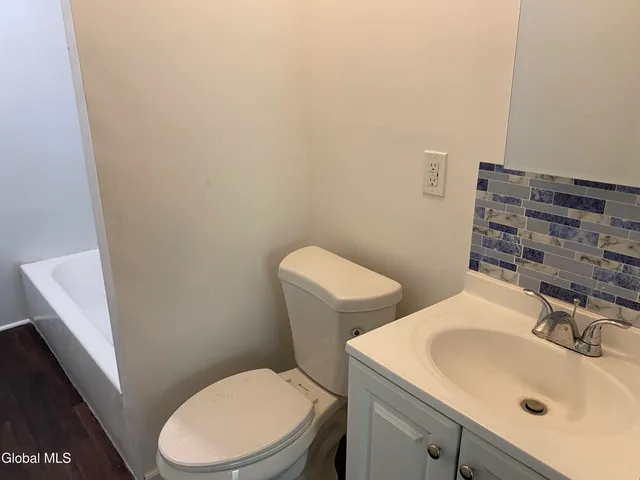 $209,900 | 629 Lang Street, Schenectady, NY 12308