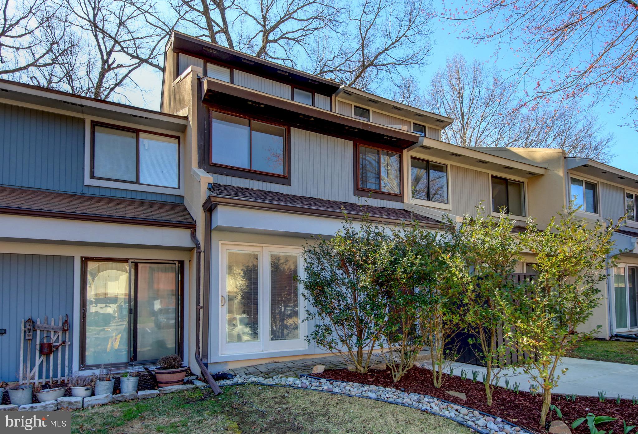 2235 Cartwright Place Reston, VA 20191 - Photo 2 of 43 Charming 3 level townhouse, move-in ready!