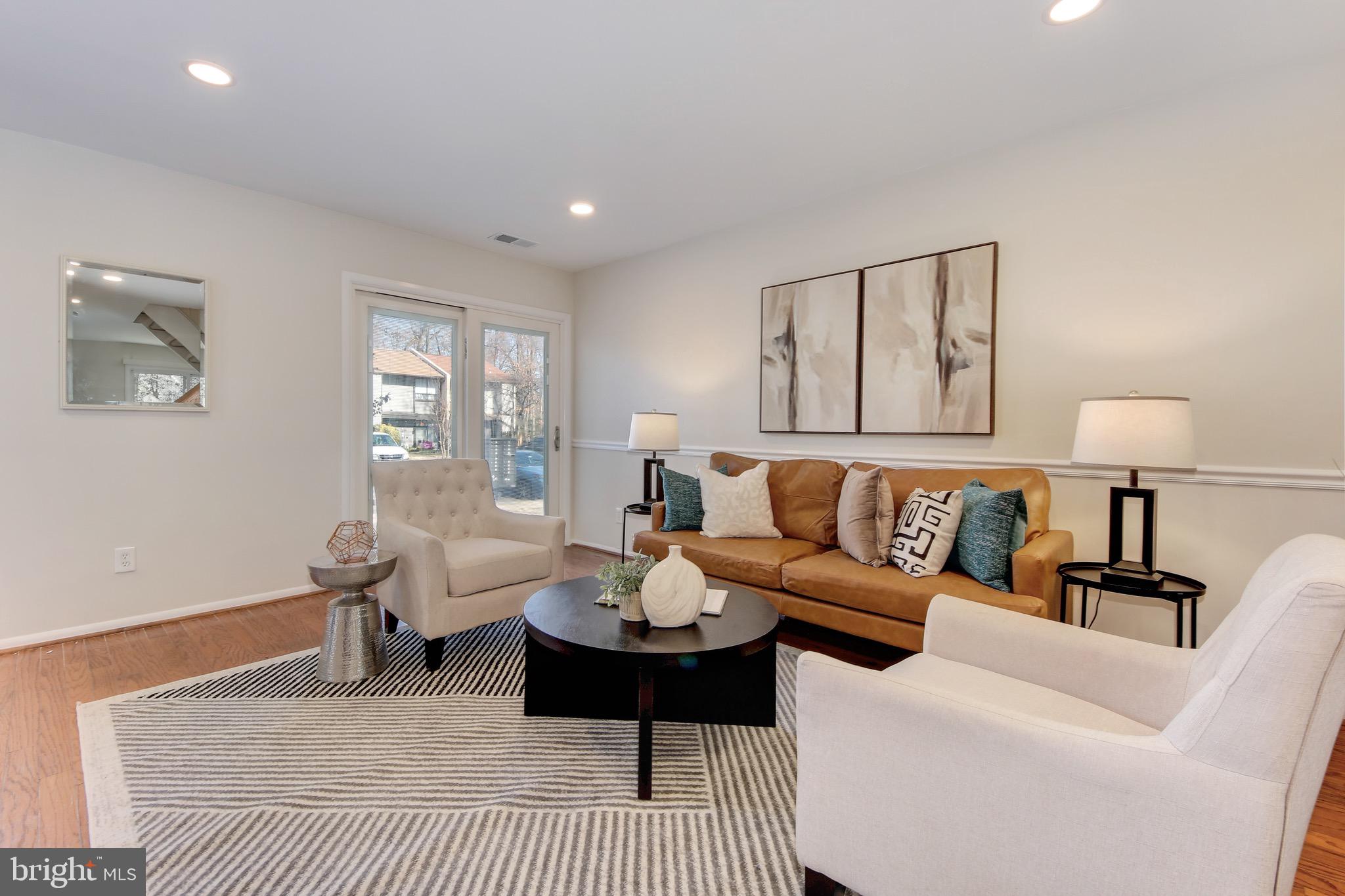 2235 Cartwright Place Reston, VA 20191 - Photo 4 of 43 Sun flooded rooms