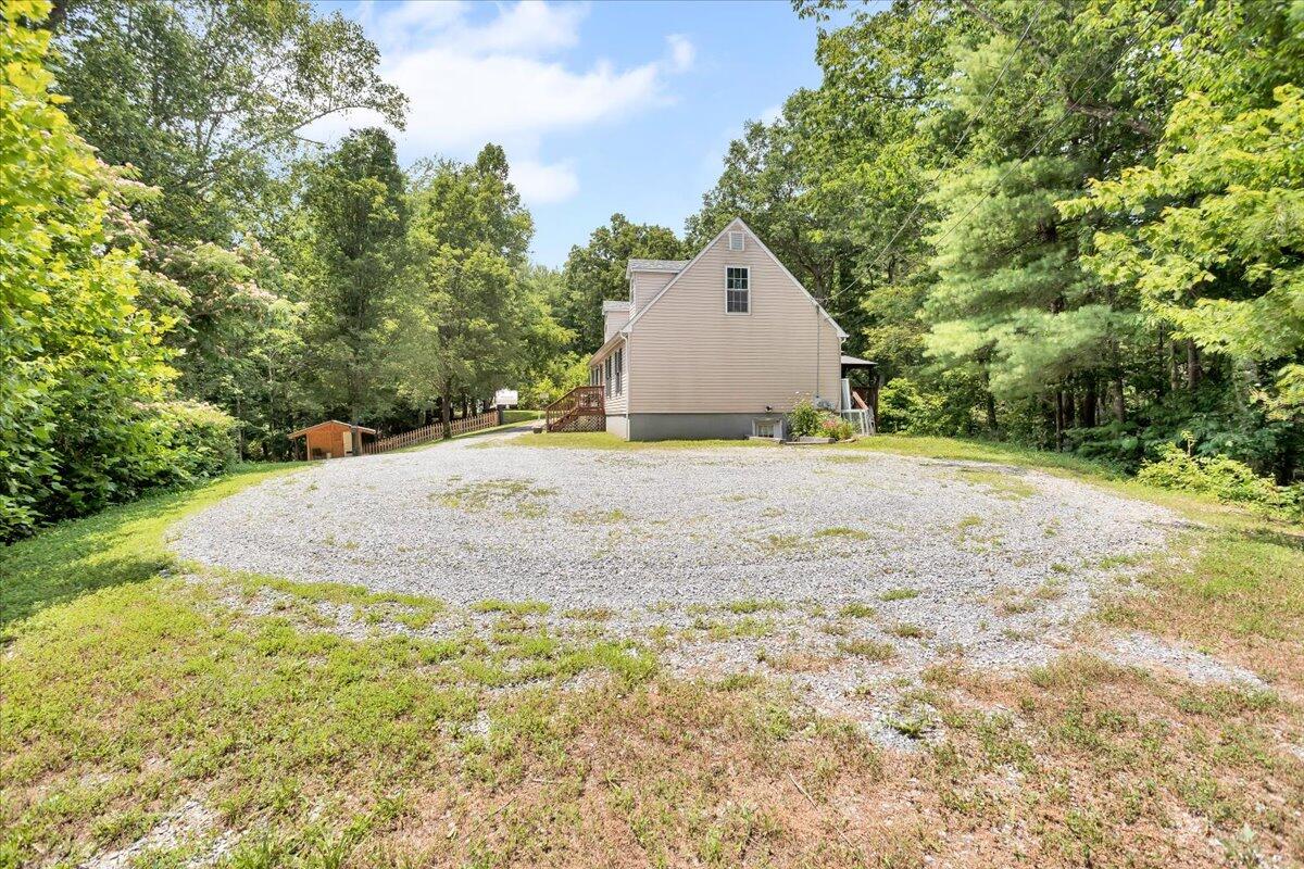 1059 Stonewall Road Blue Ridge, VA 24064 - Photo 32 of 33 03-1059 Stonewall Rd_03