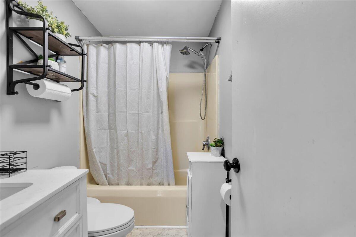 1059 Stonewall Road Blue Ridge, VA 24064 - Photo 10 of 33 15-1059 Stonewall Rd_15