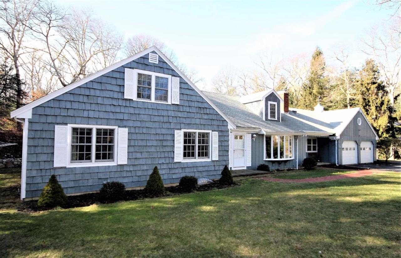 26 Riddle Hill Road Falmouth, MA 02540 - Photo 1 of 30 Primary Photo